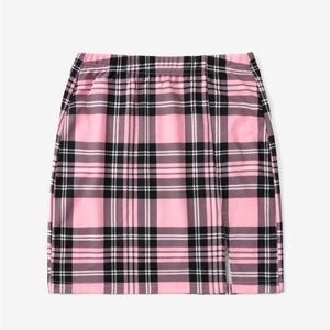 QUEEN OF SPARKLES Pink and Black Plaid Mini Skirt